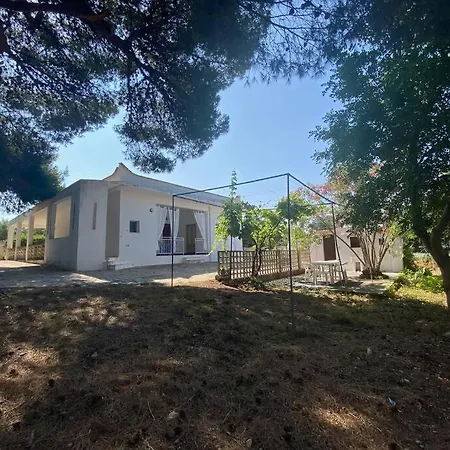 Casa La Fineta Holiday home Maruggio