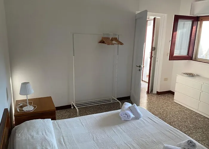 Casa La Fineta Tatil Evi *